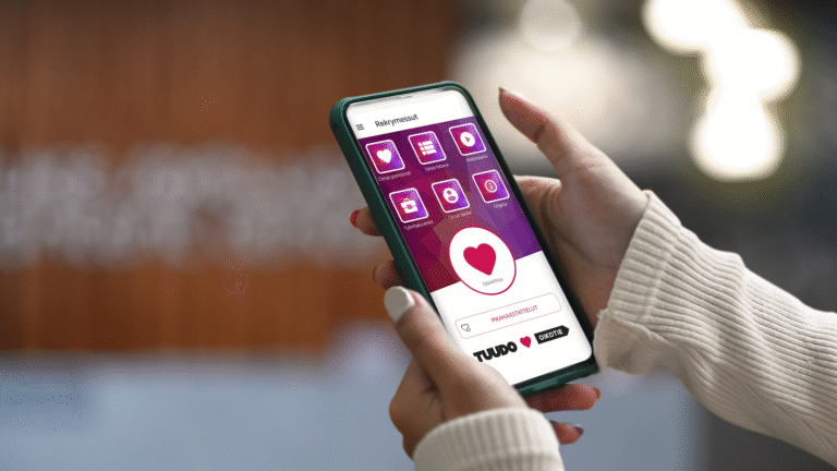 Rekrytapahtuma puhelimen näytöllä.